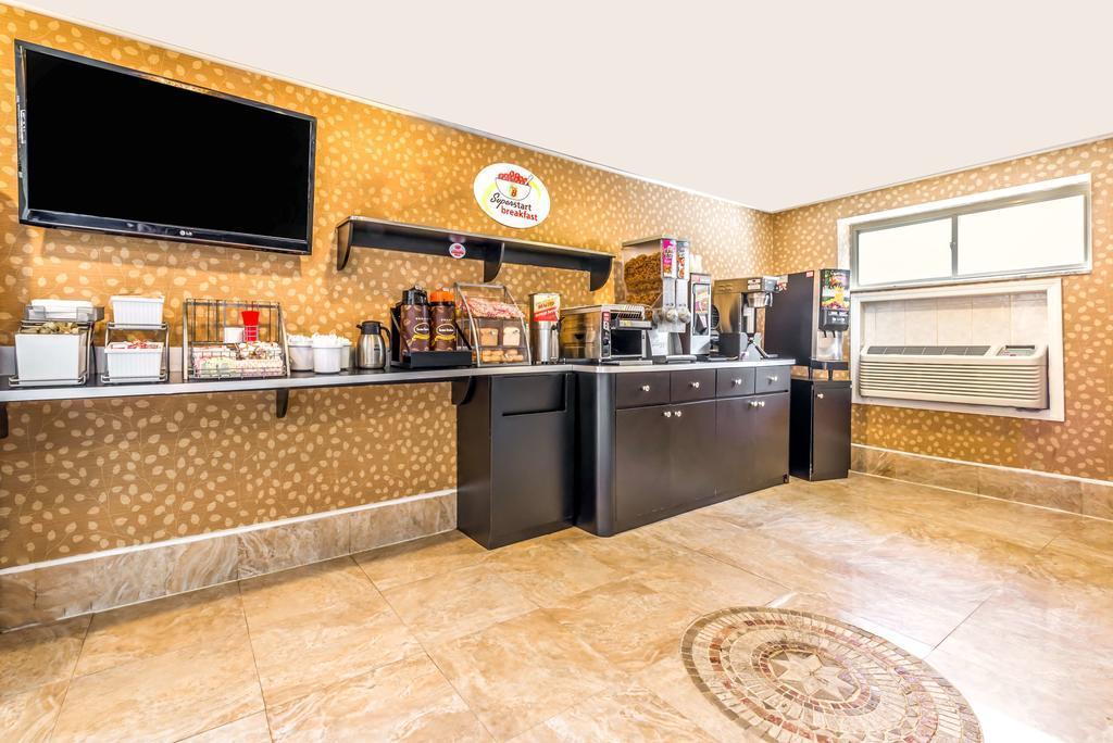 מלון Super 8 By Wyndham North Bergen Nj/Nyc Area מראה חיצוני תמונה